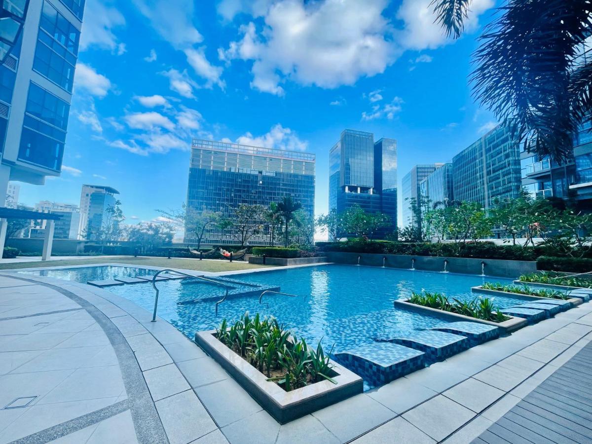 Uptown Parksuites Bgc Taguig Eksteriør bilde