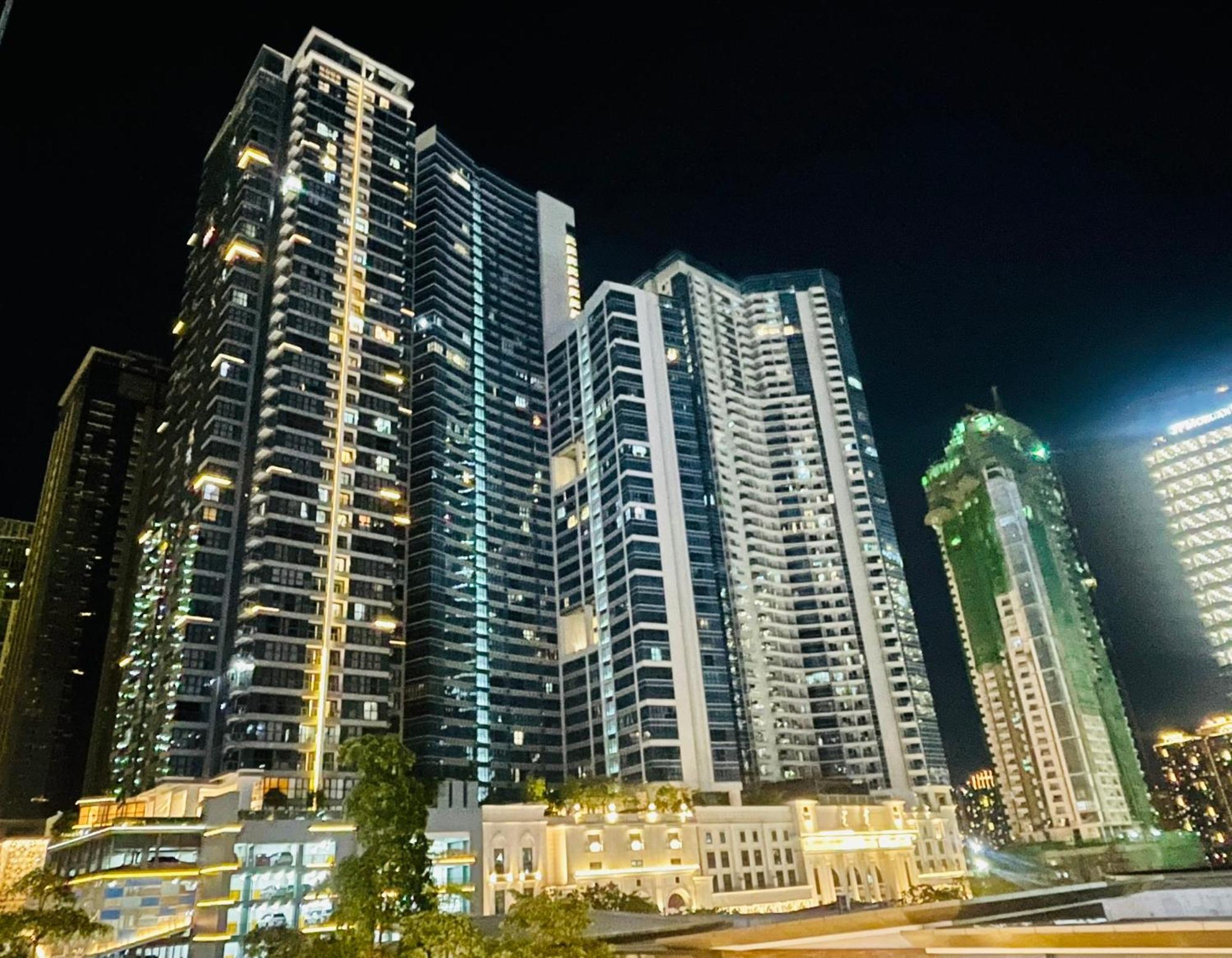 Uptown Parksuites Bgc Taguig Eksteriør bilde
