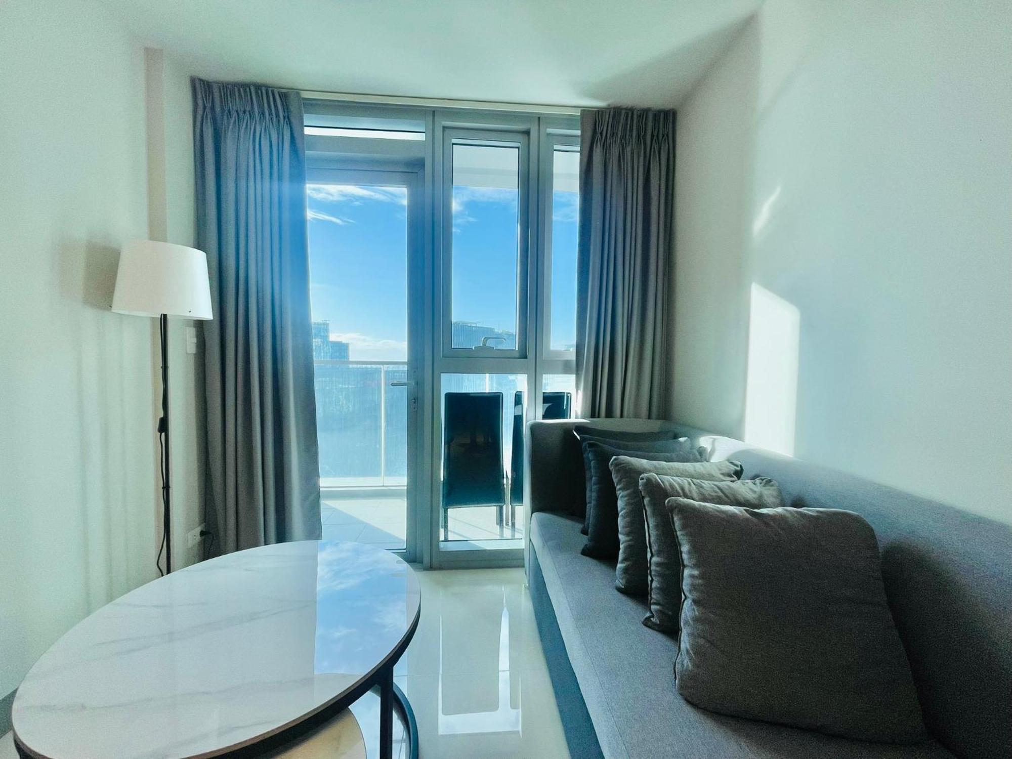 Uptown Parksuites Bgc Taguig Eksteriør bilde