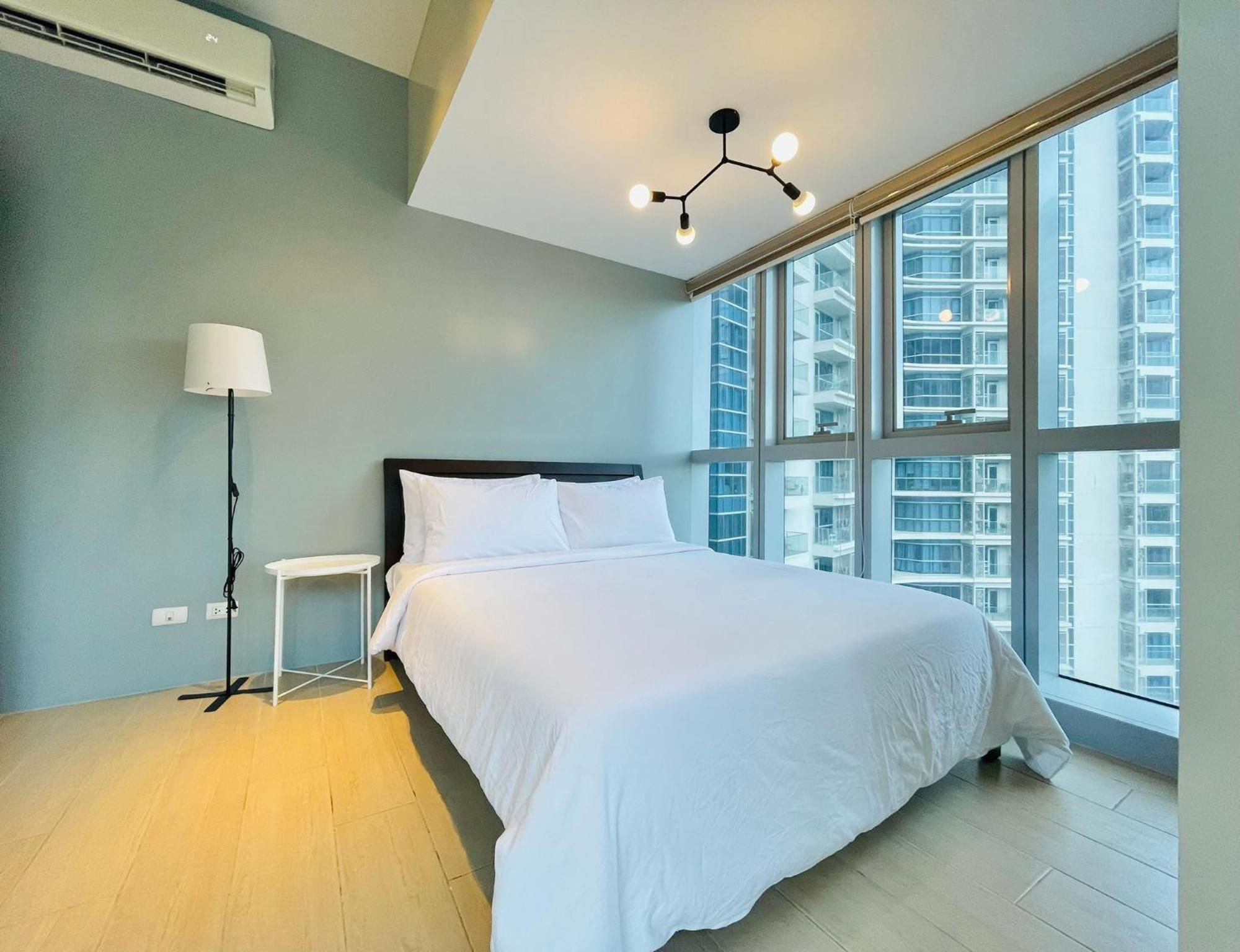 Uptown Parksuites Bgc Taguig Eksteriør bilde