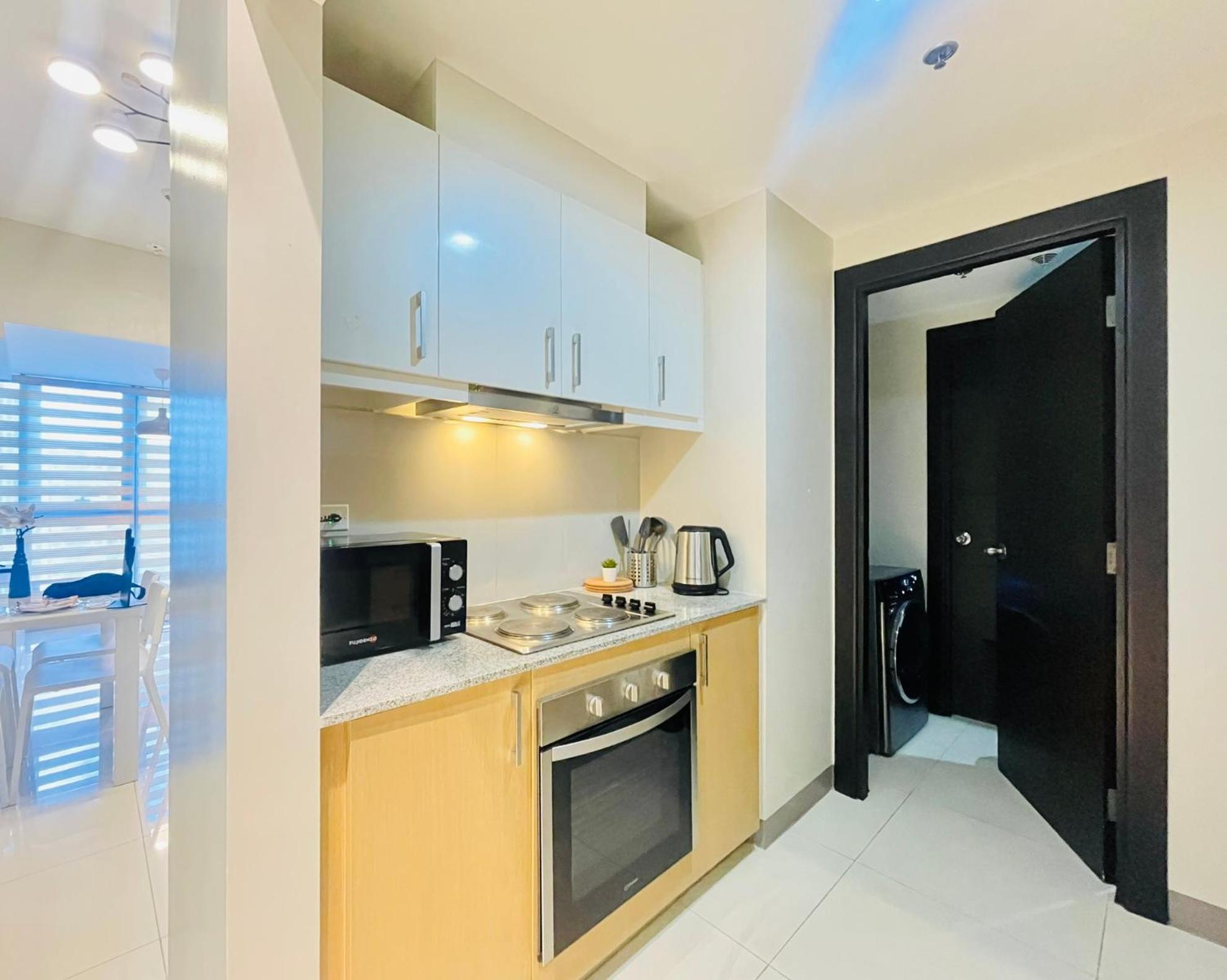 Uptown Parksuites Bgc Taguig Eksteriør bilde