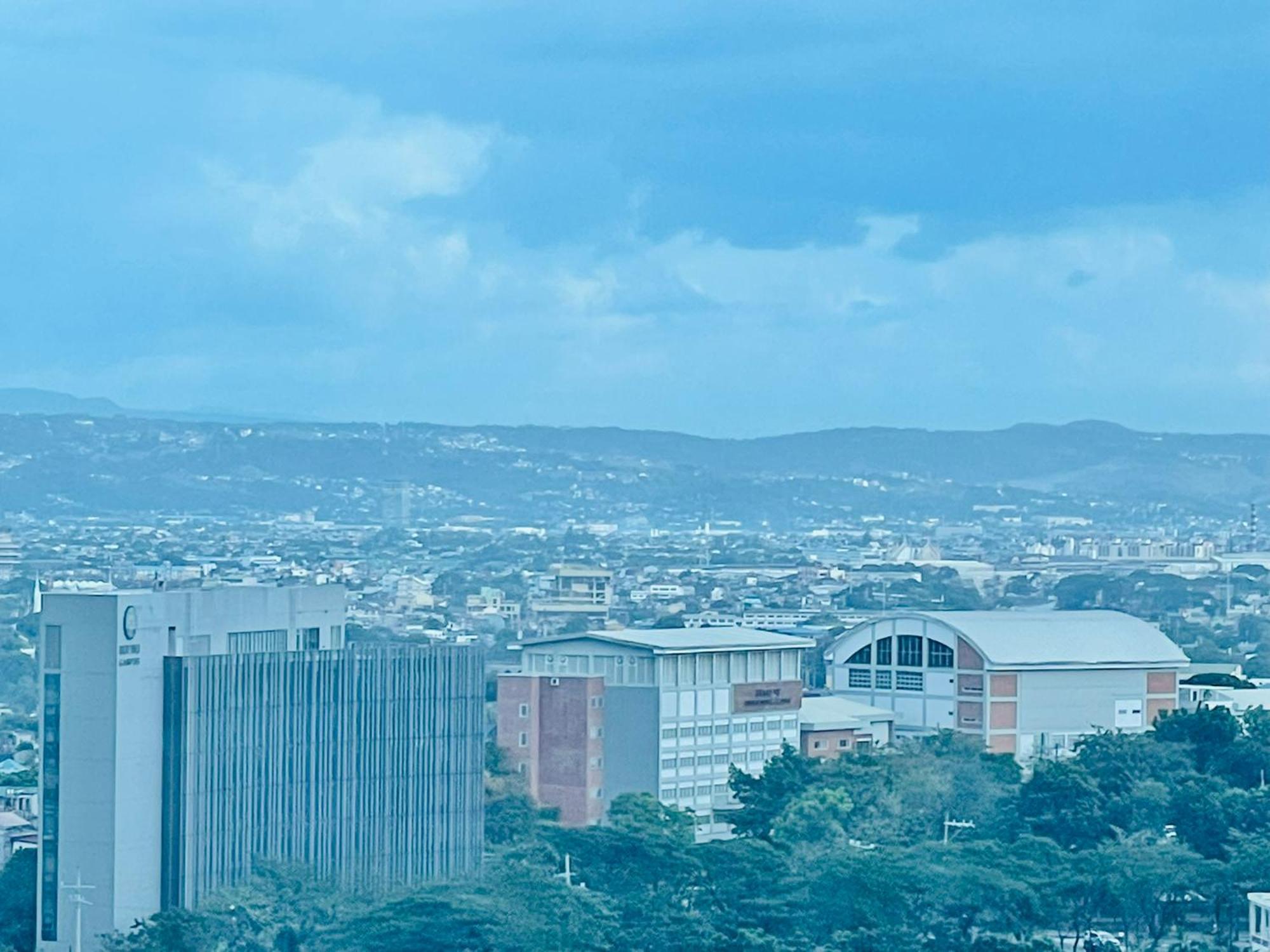 Uptown Parksuites Bgc Taguig Eksteriør bilde