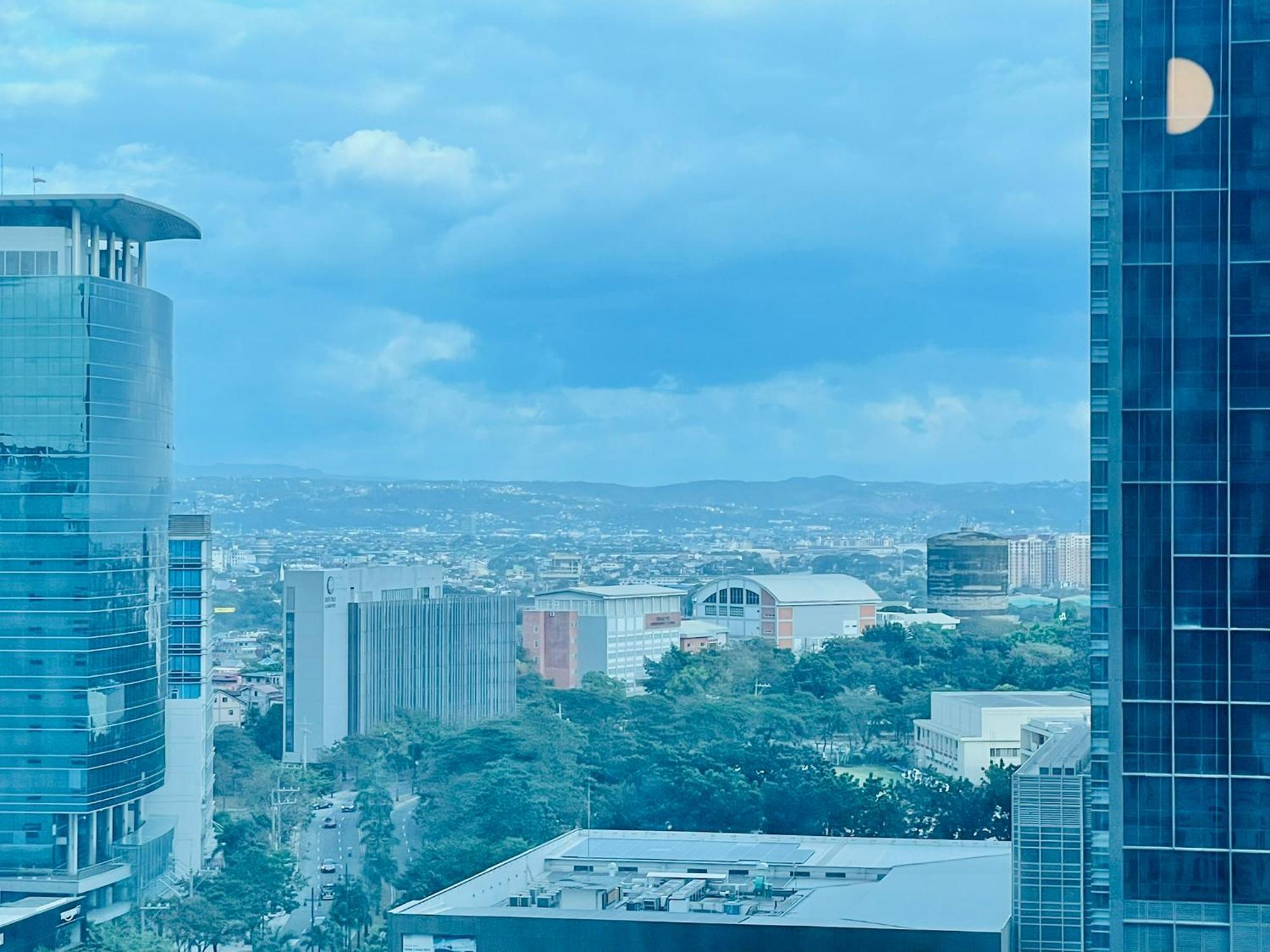 Uptown Parksuites Bgc Taguig Eksteriør bilde