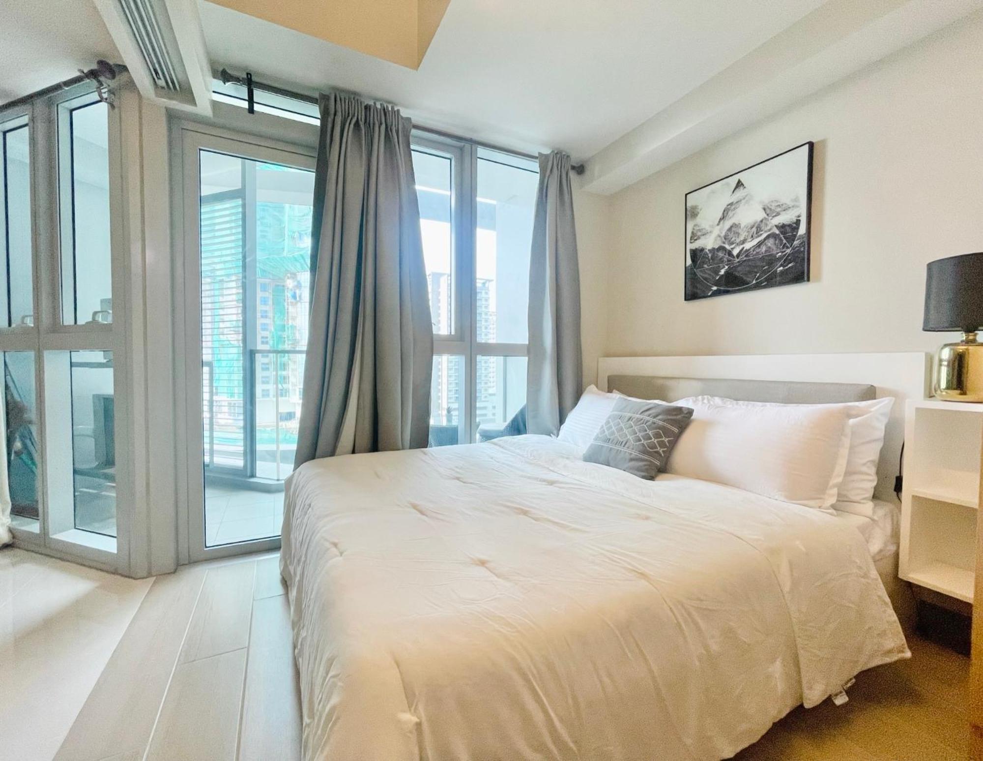 Uptown Parksuites Bgc Taguig Eksteriør bilde