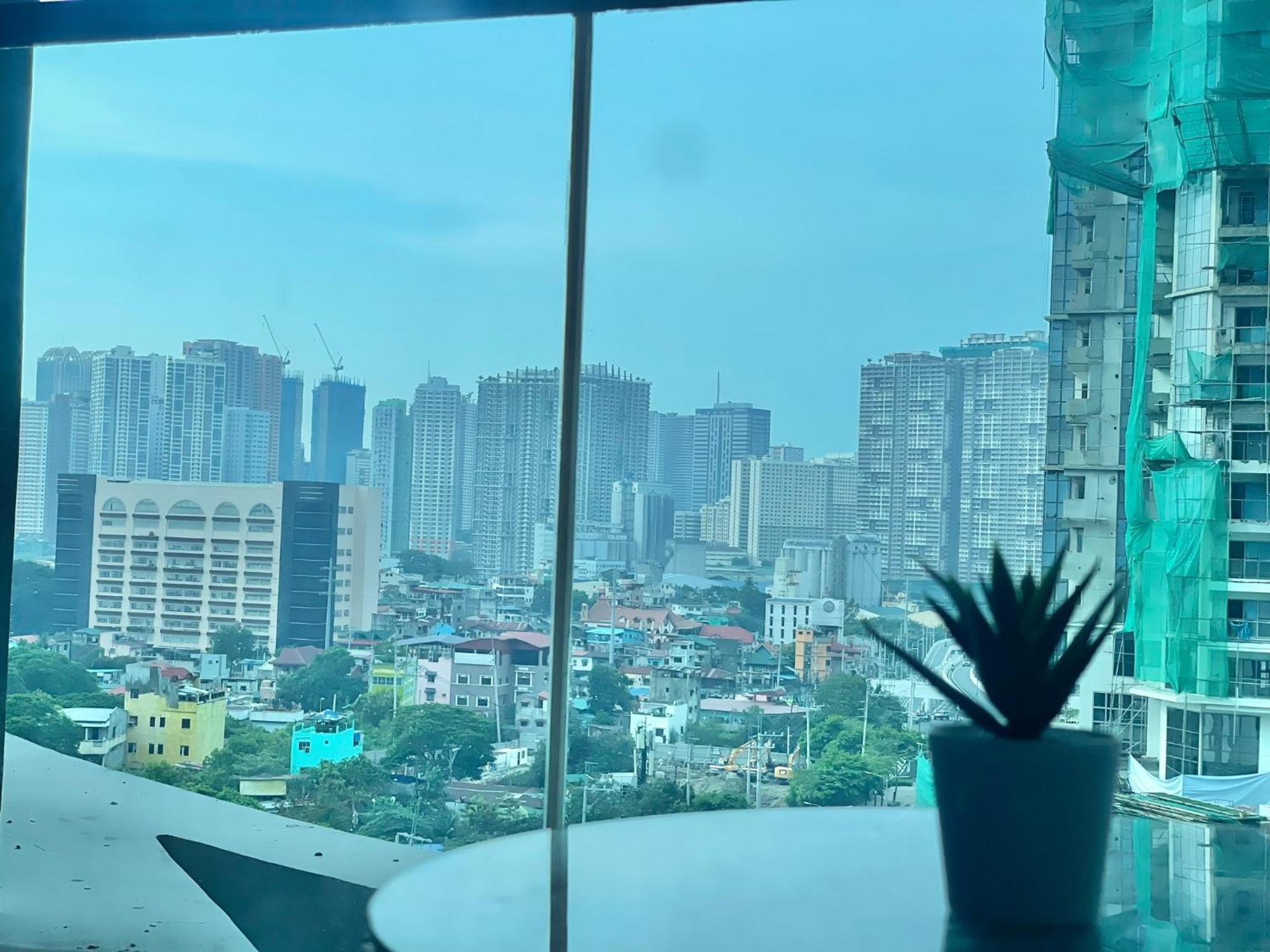 Uptown Parksuites Bgc Taguig Eksteriør bilde