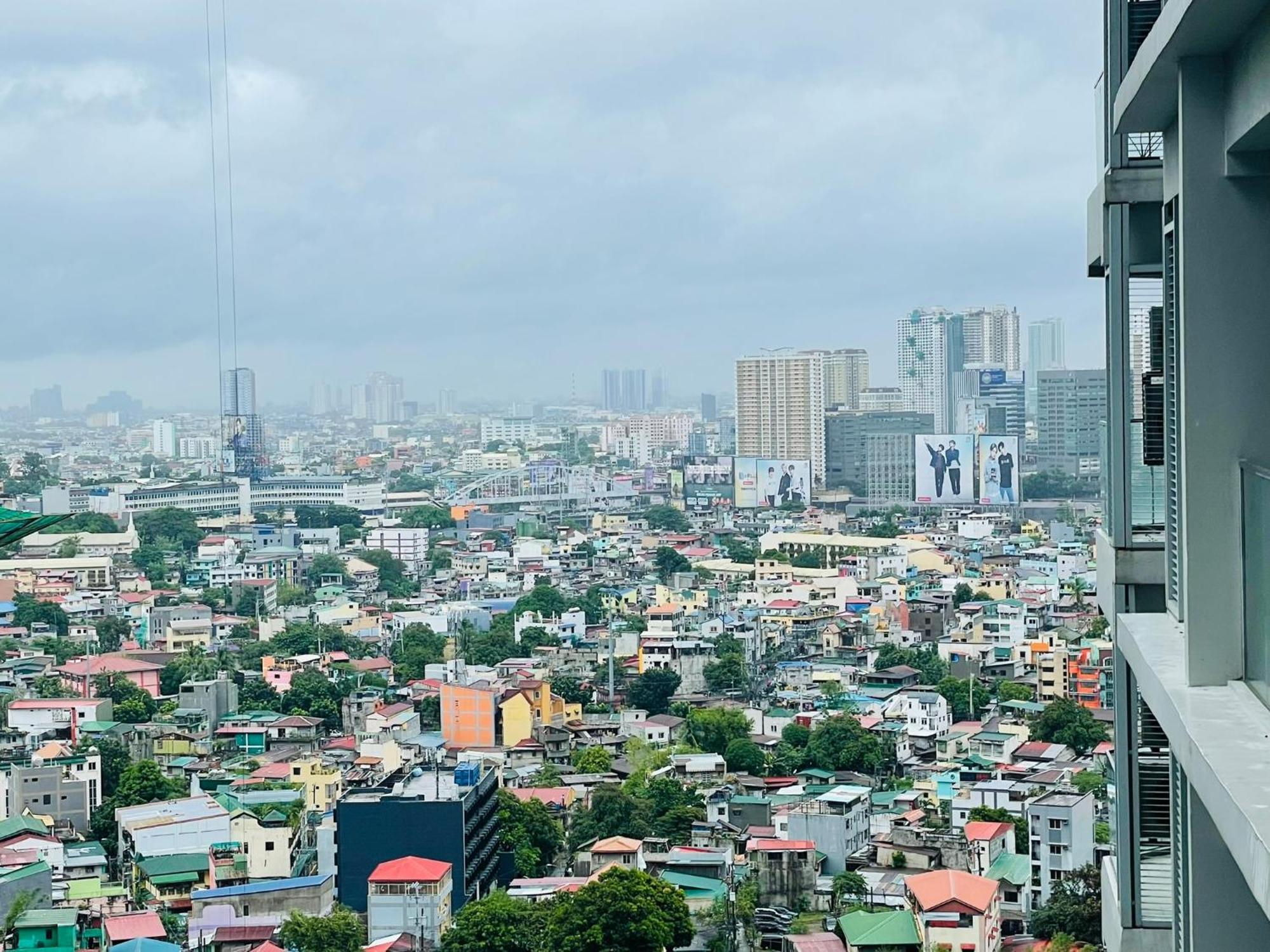 Uptown Parksuites Bgc Taguig Eksteriør bilde